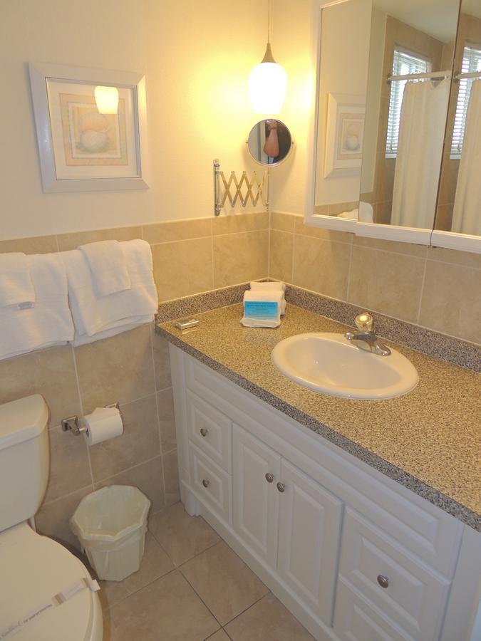 Aqua Mar Condos Pompano Beach Eksteriør billede