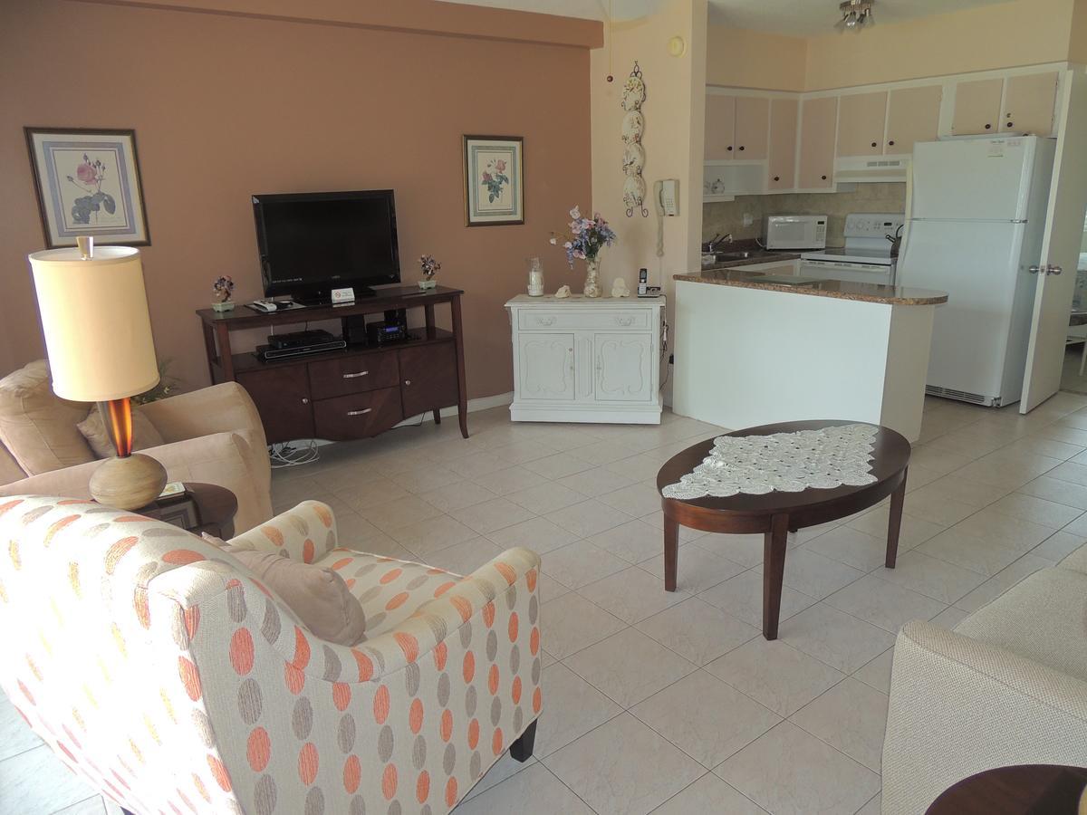 Aqua Mar Condos Pompano Beach Eksteriør billede